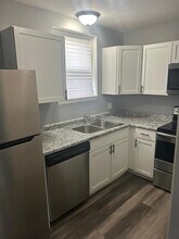 6020 Birch St in Omaha, NE - Building Photo - Building Photo