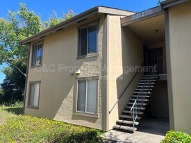 5312 Ridgeview Cir in El Sobrante, CA - Building Photo