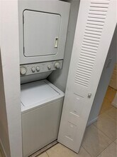 1013 Coral Club Dr, Unit 1013 in Coral Springs, FL - Foto de edificio - Building Photo