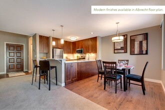 MacLaren Hill in St. Paul, MN - Building Photo - Building Photo