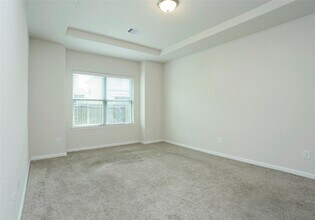 13823 Leabrandon Ln in Houston, TX - Building Photo - Building Photo