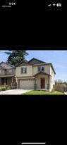 5909 NE 38th Ct in Vancouver, WA - Building Photo