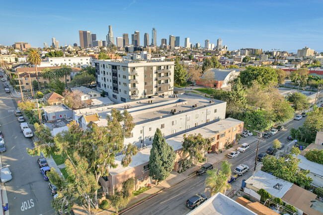 220-238 Roselake ave in Los Angeles, CA - Building Photo - Building Photo