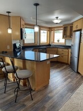 2126 E Water St in Duluth, MN - Building Photo - Building Photo