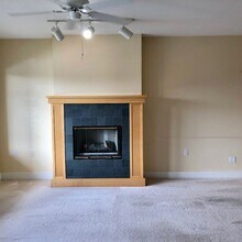 1108 S Holladay Dr in Seaside, OR - Building Photo - Building Photo