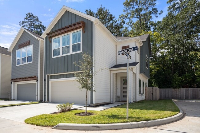 property at 5217 Pinemont Creek Ln