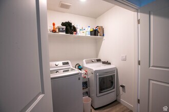1128 W 340 S in Highland, UT - Building Photo - Building Photo
