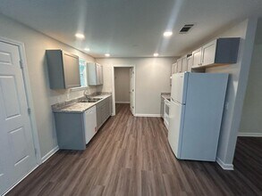 5978 Queen St in Milton, FL - Building Photo - Building Photo