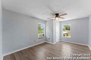 2503 W Houston St in San Antonio, TX - Foto de edificio - Building Photo