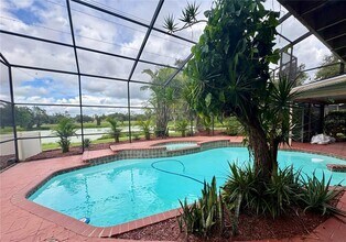 3904 Sweetleaf Dr in Brandon, FL - Building Photo - Building Photo