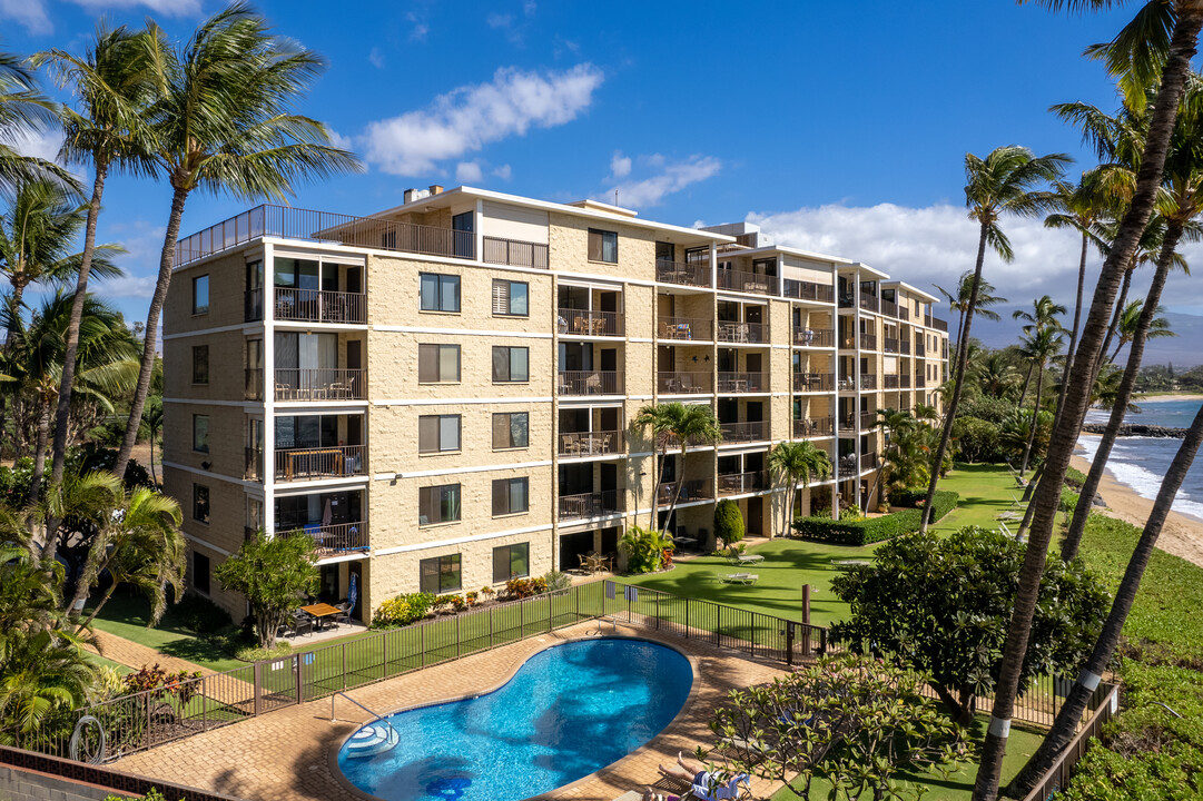 Kihei Beach in Kihei, HI - Building Photo