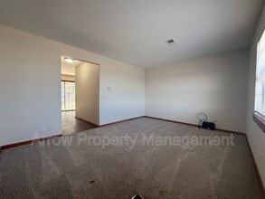 1338 S Jackson St in Junction City, KS - Building Photo - Building Photo