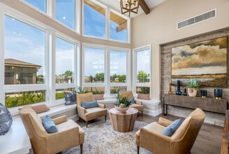 Acclaim at Hinsdale Lake in Willowbrook, IL - Foto de edificio - Interior Photo