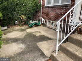 14 W Summerfield Ave in Collingswood, NJ - Building Photo