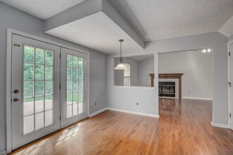 330 River Rd in Fort Thomas, KY - Building Photo - Building Photo