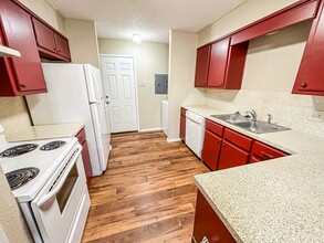 3821 Ethel Ave-Unit -A in Waco, TX - Building Photo - Building Photo