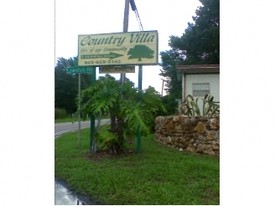 Country Villa Apartments