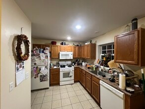 7 Pleasant Woods, Unit 102 in Cambridge, VT - Building Photo - Building Photo