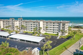 3100 Ocean Shore Blvd in Ormond Beach, FL - Foto de edificio - Building Photo