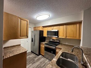 7824 Sonoma Springs Cir in Greenacres, FL - Foto de edificio - Building Photo