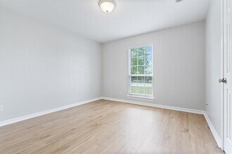 1662 S Tally Ho Dr in Fayetteville, AR - Building Photo - Building Photo