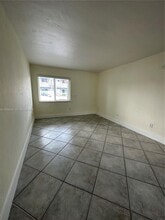 2115 NE 37th Dr in Fort Lauderdale, FL - Building Photo - Building Photo