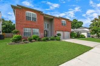 4827 Lazy Timbers Dr in Humble, TX - Building Photo - Building Photo
