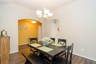 13601 May Pine Ct in Rosharon, TX - Building Photo - Building Photo