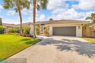 9585 Carousel Cir S in Boca Raton, FL - Building Photo - Building Photo