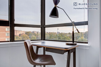 901 15th St S, Unit FL7-ID373 in Arlington, VA - Building Photo - Building Photo