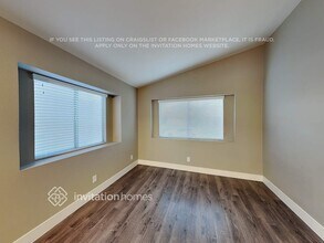 1248 Pacific Terrace Dr in Las Vegas, NV - Building Photo - Building Photo