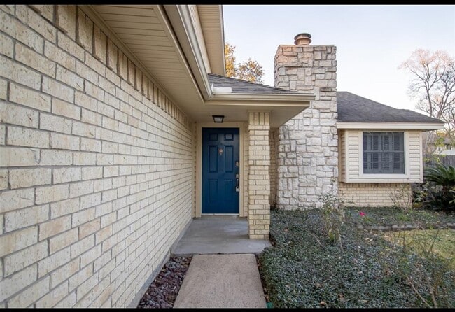 10502 Linecamp Dr in Houston, TX - Foto de edificio - Building Photo