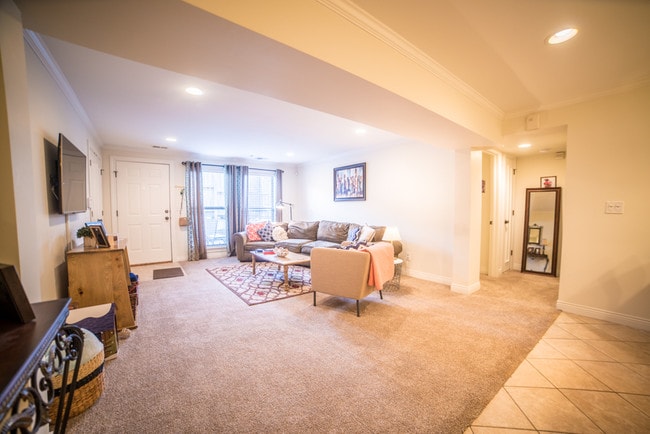 4000 Oak St, Unit 3 in Kansas City, MO - Building Photo - Building Photo