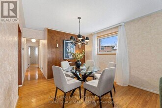 5 Bromley Crescent in Brampton, ON - Building Photo - Building Photo