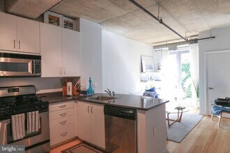 1300 N St NW in Washington, DC - Building Photo - Building Photo