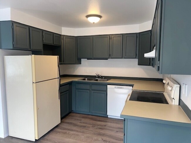 514 Main Pl in Lynden, WA - Building Photo - Building Photo