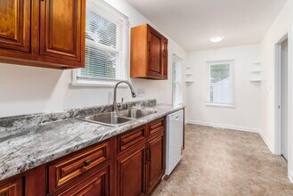 1295 Wilson Ave in Columbus, OH - Building Photo - Building Photo