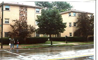 9001-9007 S Cottage Grove Apartamentos