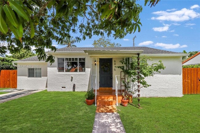 property at 6415 SW 39th St