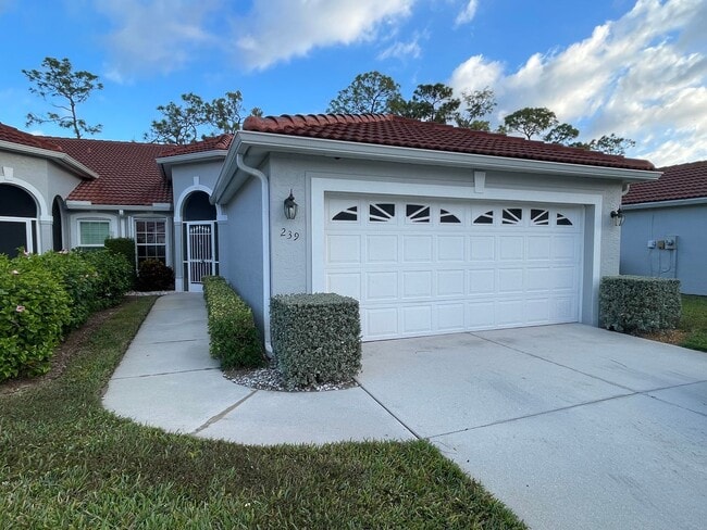 property at 239 Melrose Pl