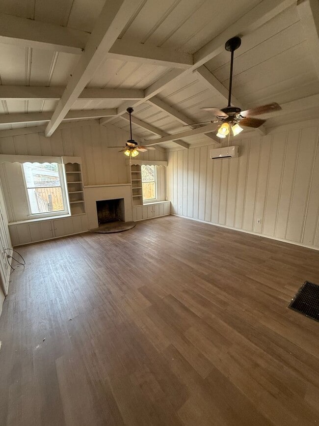 property at 1903 16th St