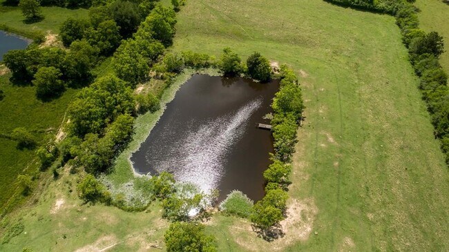 21547 Binford Rd in Waller, TX - Building Photo - Building Photo