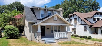 809 E Lexington Ave in High Point, NC - Building Photo