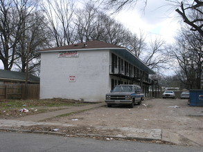 Patton Place Apartments in Memphis, TN - Foto de edificio - Building Photo