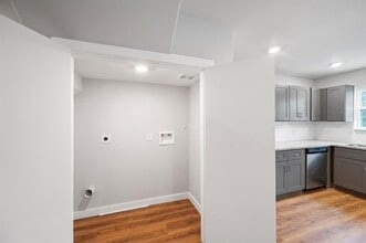 8715 Bertwood St in Houston, TX - Building Photo - Building Photo