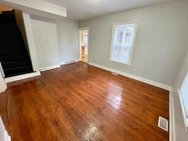 704 Coit Ave NE in Grand Rapids, MI - Building Photo - Building Photo