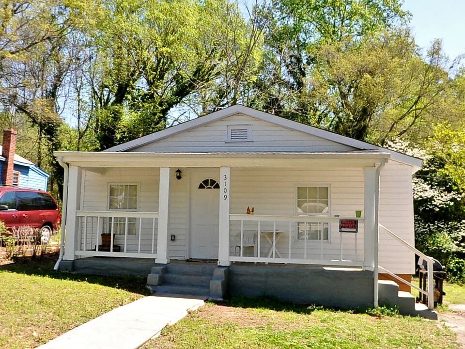 3109 Ridge Ave in Charlotte, NC - Building Photo