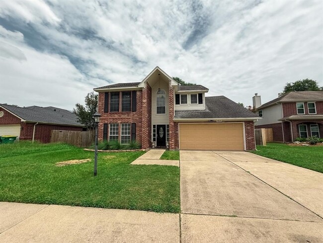 4521 Allegro in Seabrook, TX - Foto de edificio - Building Photo