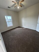 5846 Longwood Dr in Murrells Inlet, SC - Building Photo