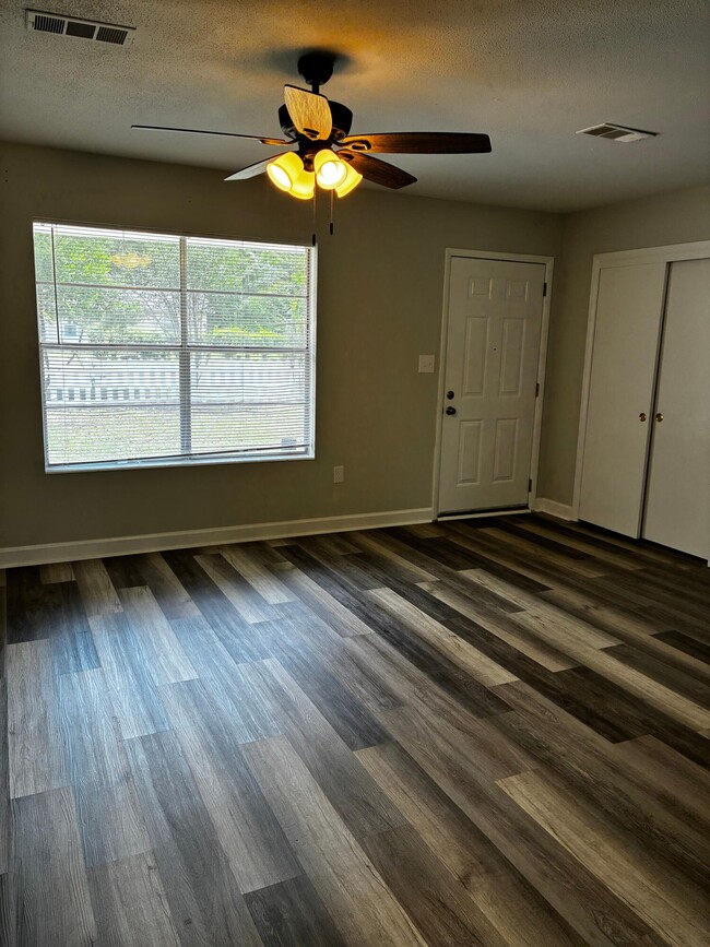 7 W Audrey Dr NW in Fort Walton Beach, FL - Building Photo - Building Photo